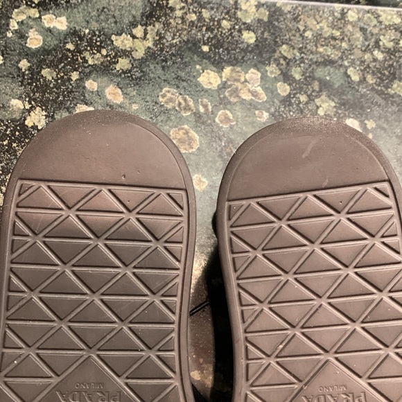 PRADA Sneakers - Picture 11 of 11